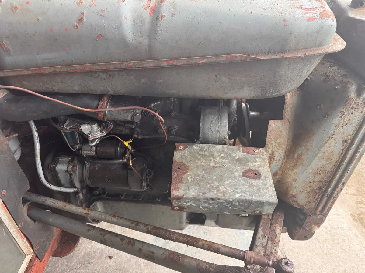 Massey Ferguson 35 Engine - Image 4