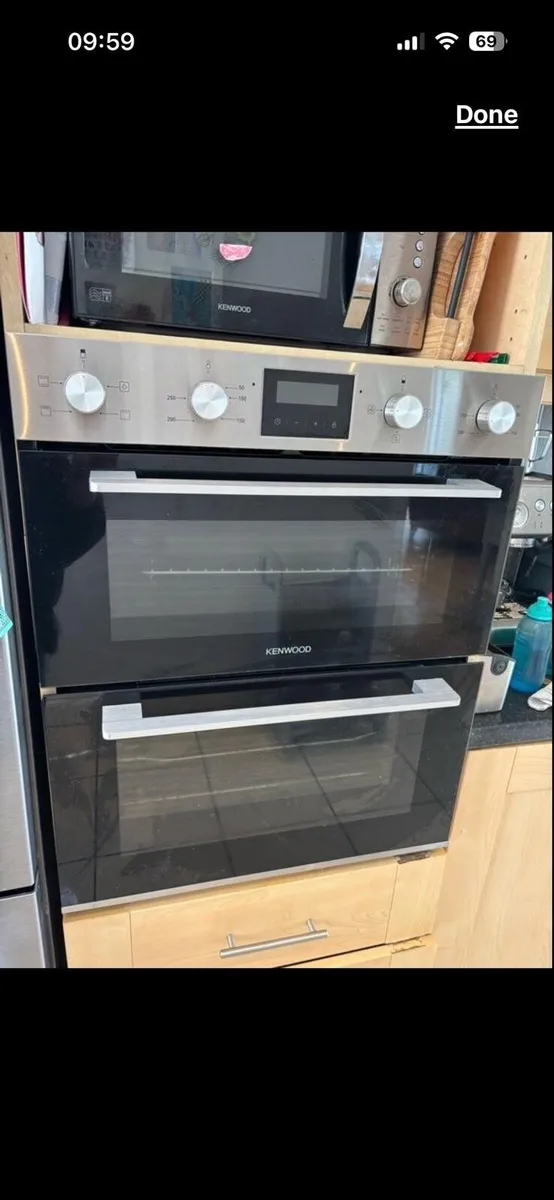 Oven - Image 1