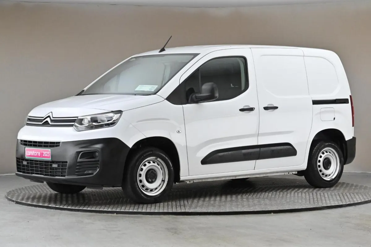 Citroen Berlingo 1.5 X BLUEHDI 6SPD 3SEATER MWB 65 - Image 4