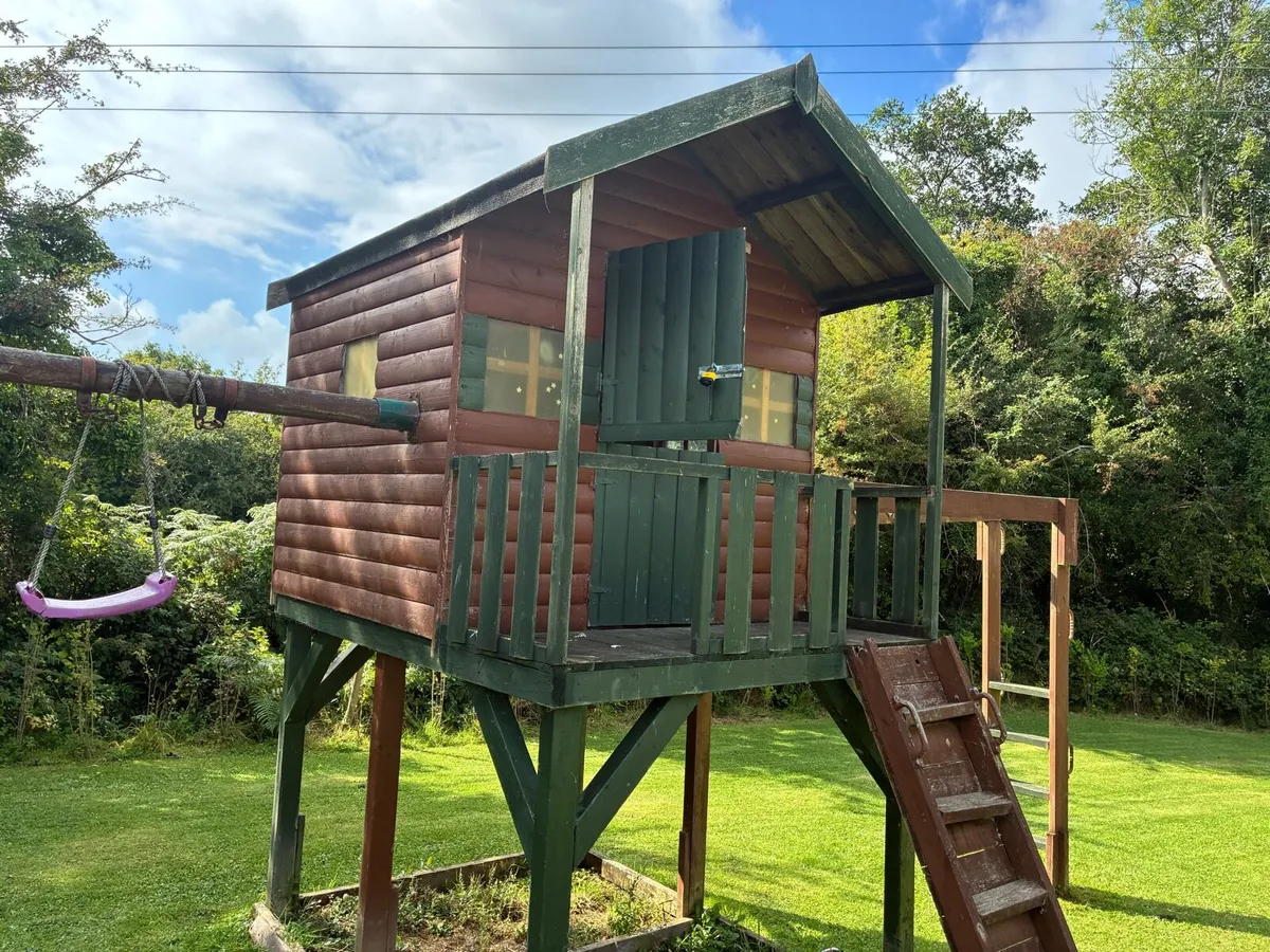 Tree House - Image 2