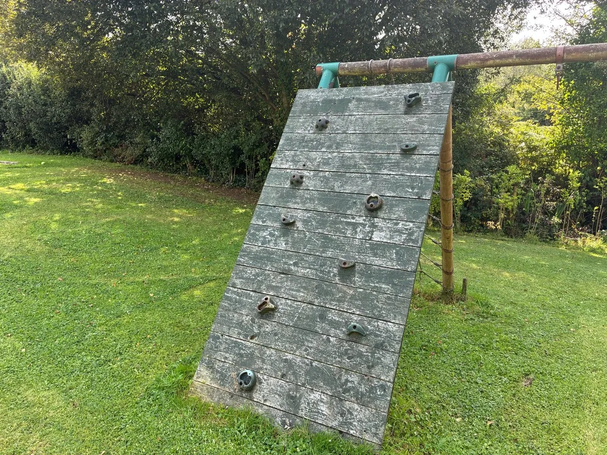 Tree House - Image 3