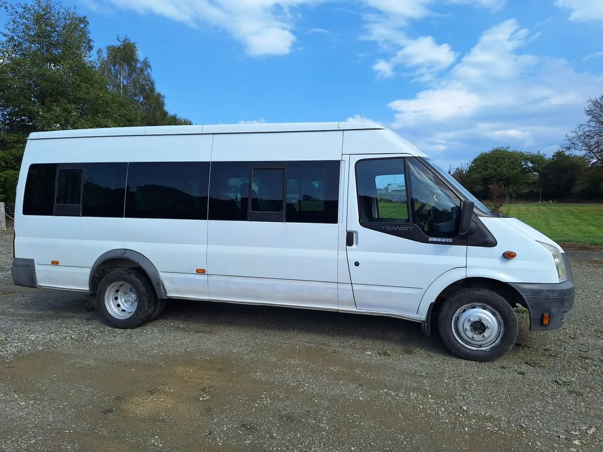 Ford Transit 2010 - Image 1