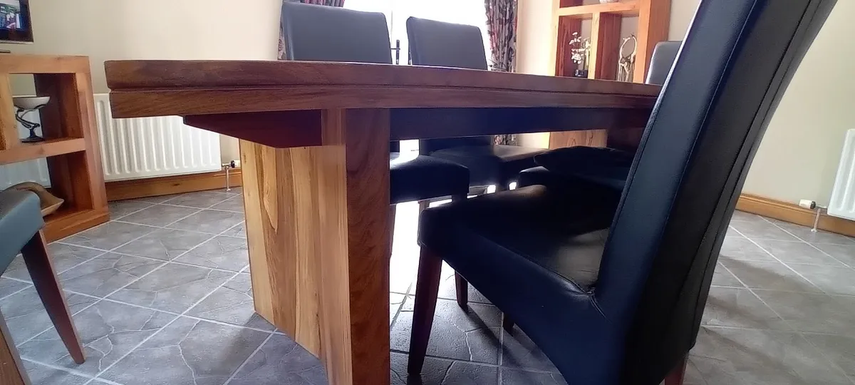 Dining table and chairs -REDUCED - Image 4