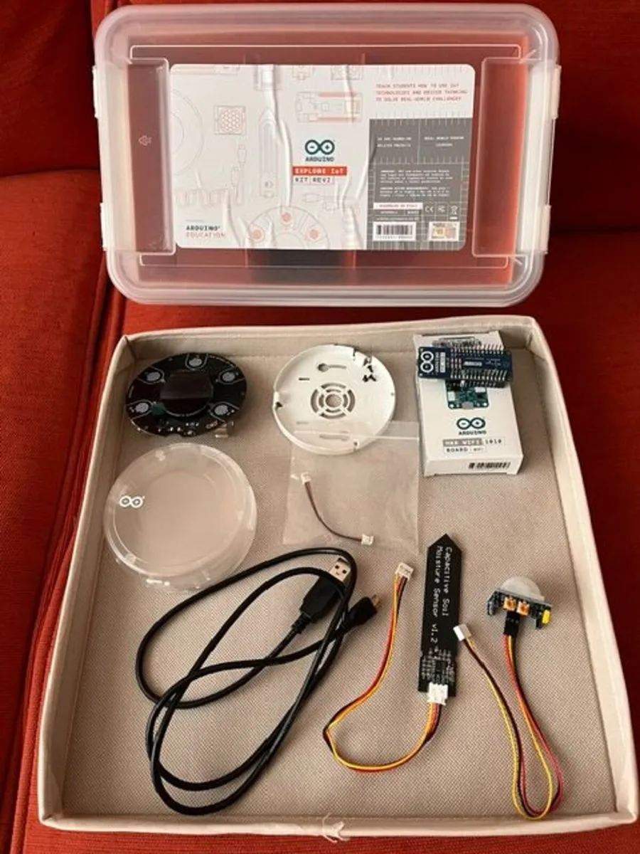 Arduino Explore IoT Kit Rev2, Complete Kit - Image 1