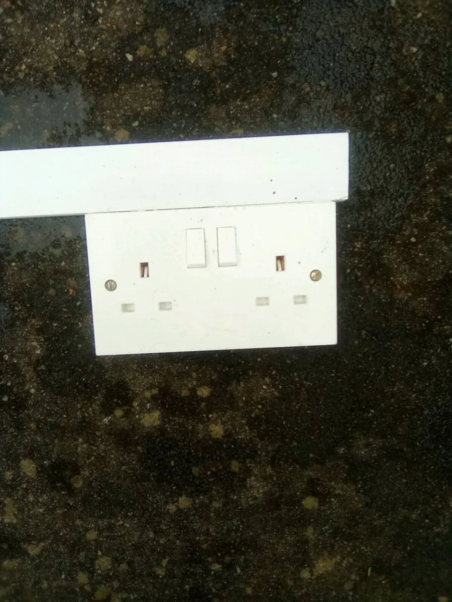 3. SOCKETS.  WIRED. AND. FITTED. ONTO. TRUNKING - Image 4