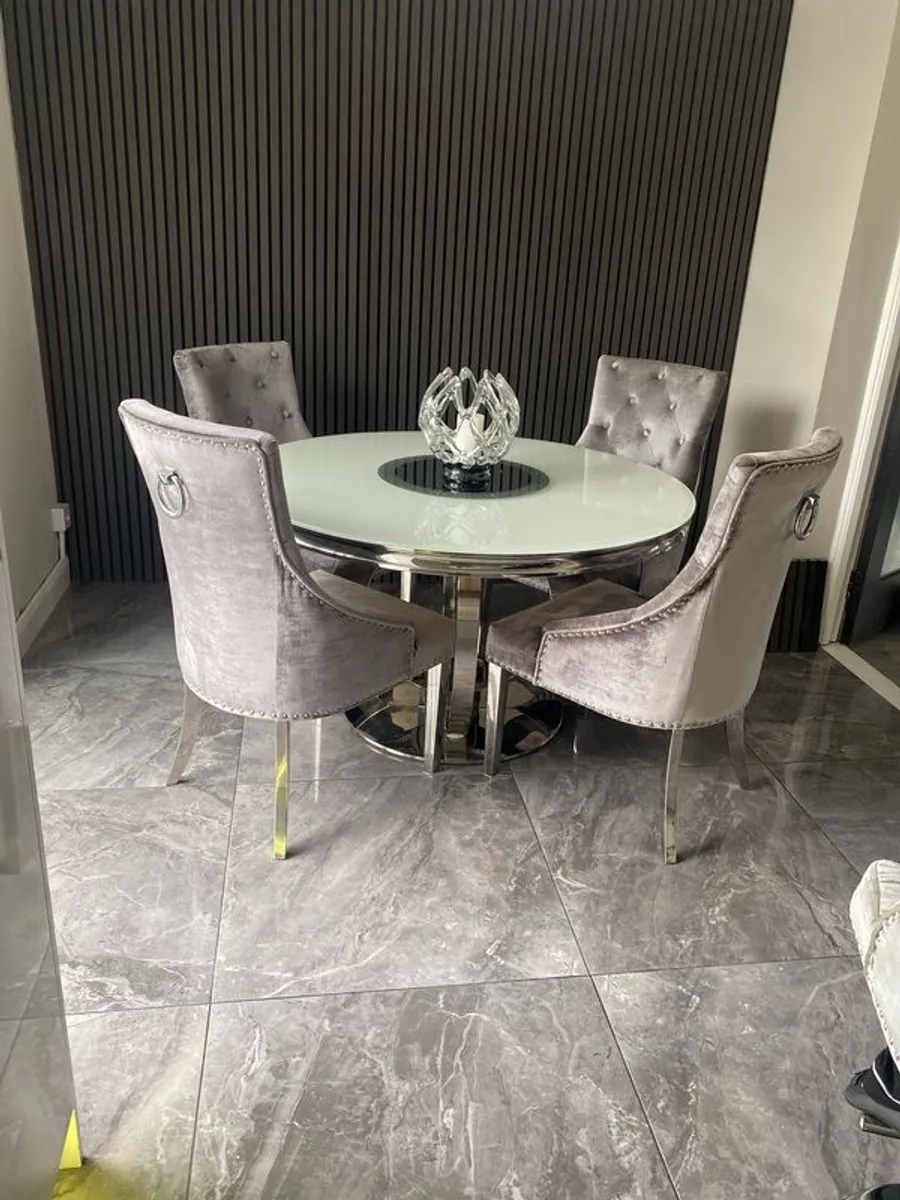 dining room chairs - Image 1