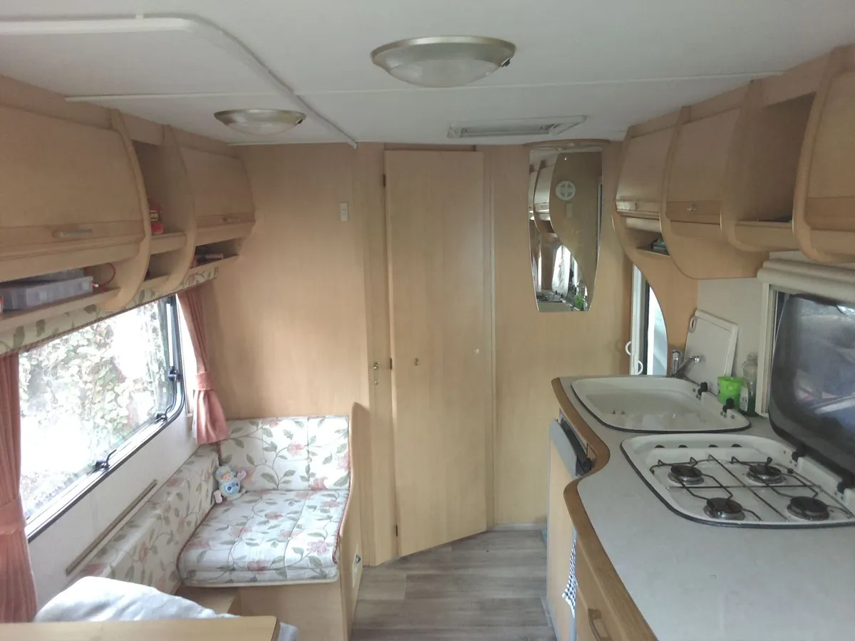 Bailey Pageant Caravan - Image 4