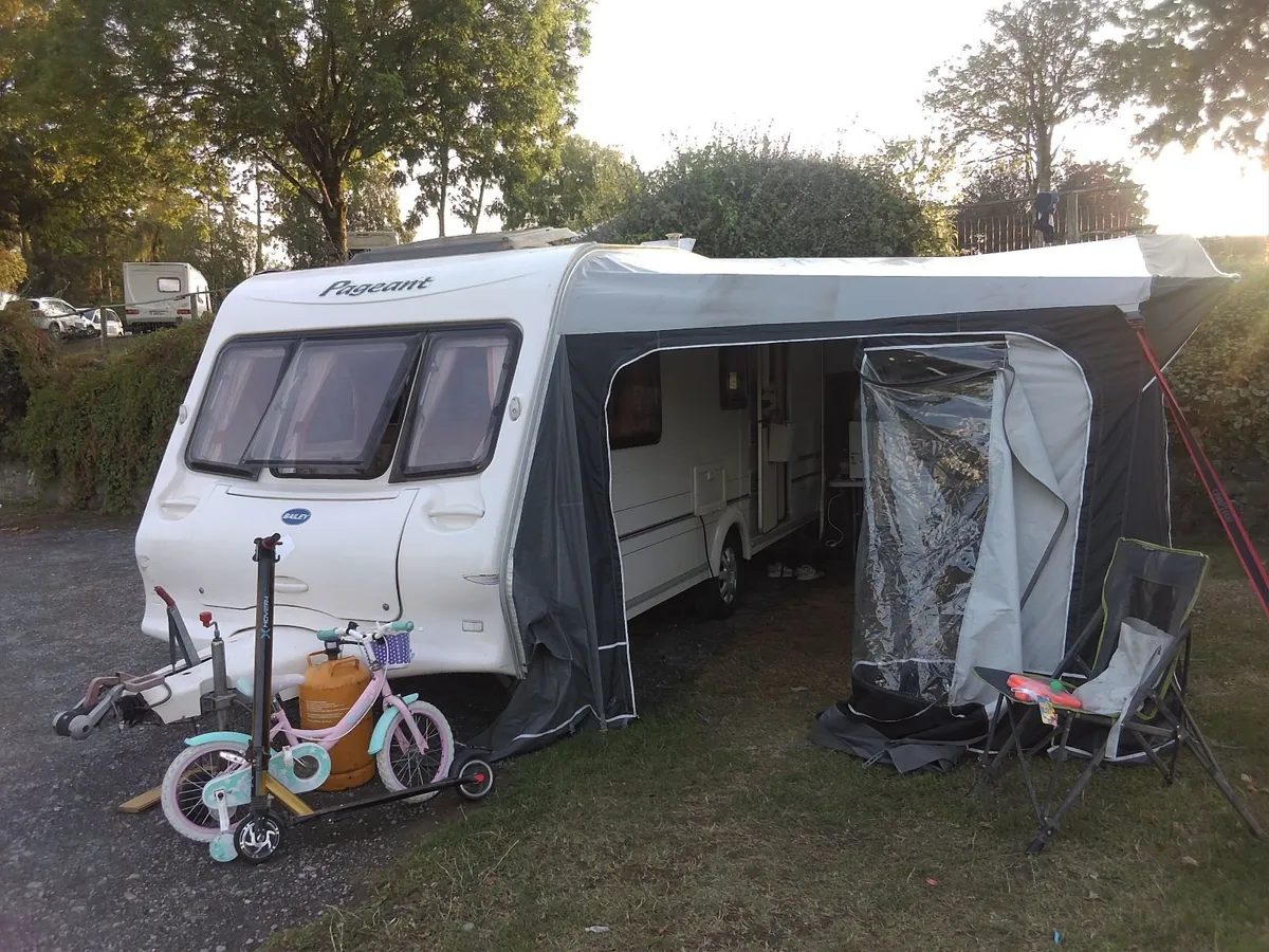 Bailey Pageant Caravan - Image 1