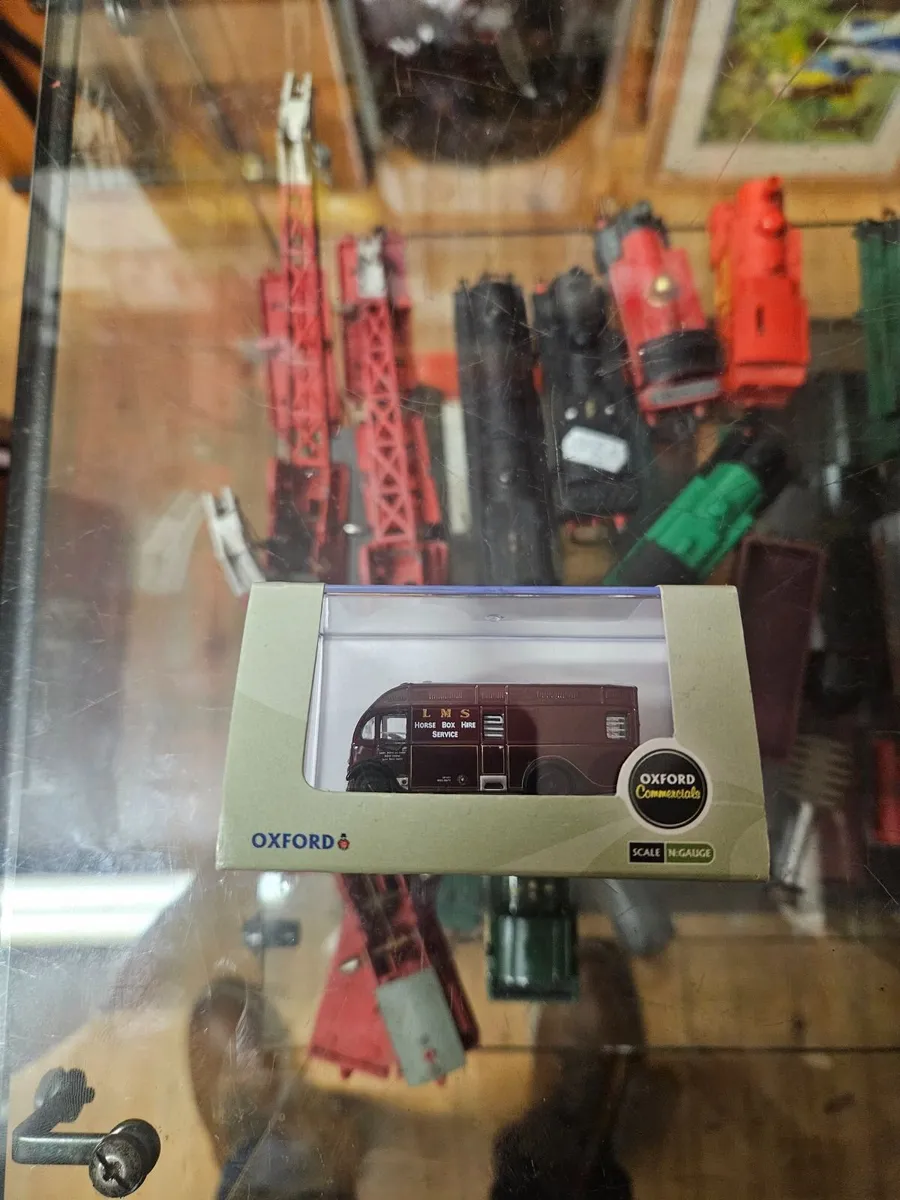 Corgi Oxford LMS Horse Box N Gauge - Image 1