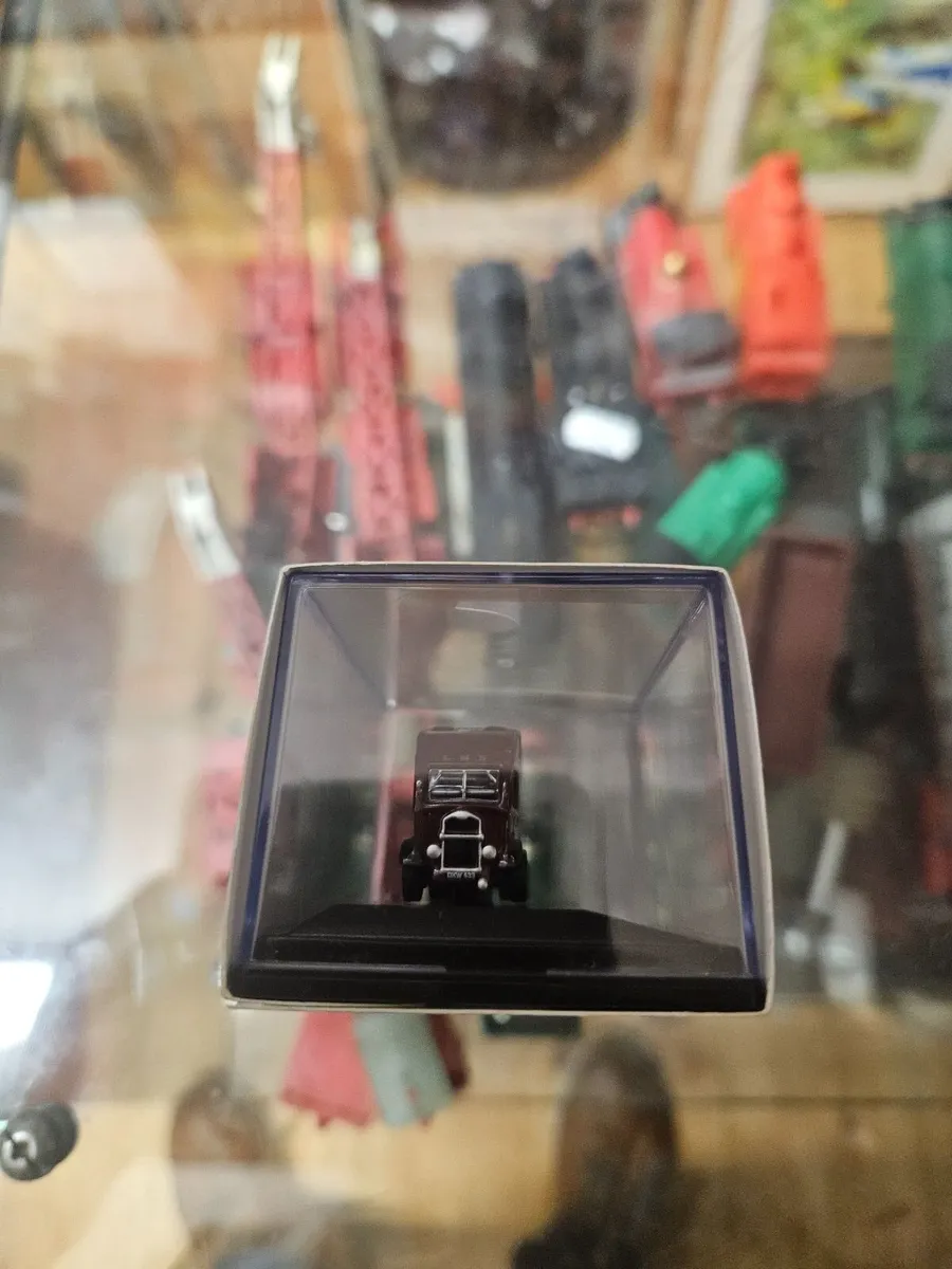 Corgi Oxford LMS Horse Box N Gauge - Image 3