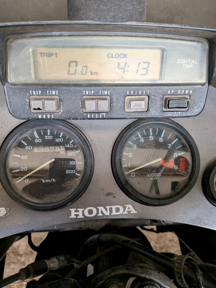 Motorbike - Image 4