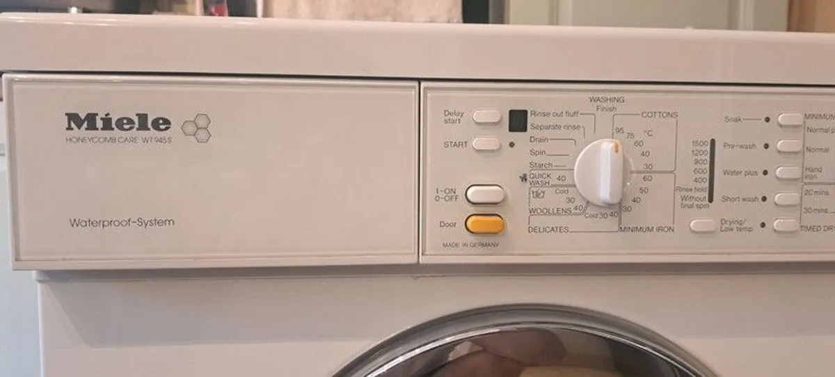 Miele Washer dryer - Image 3