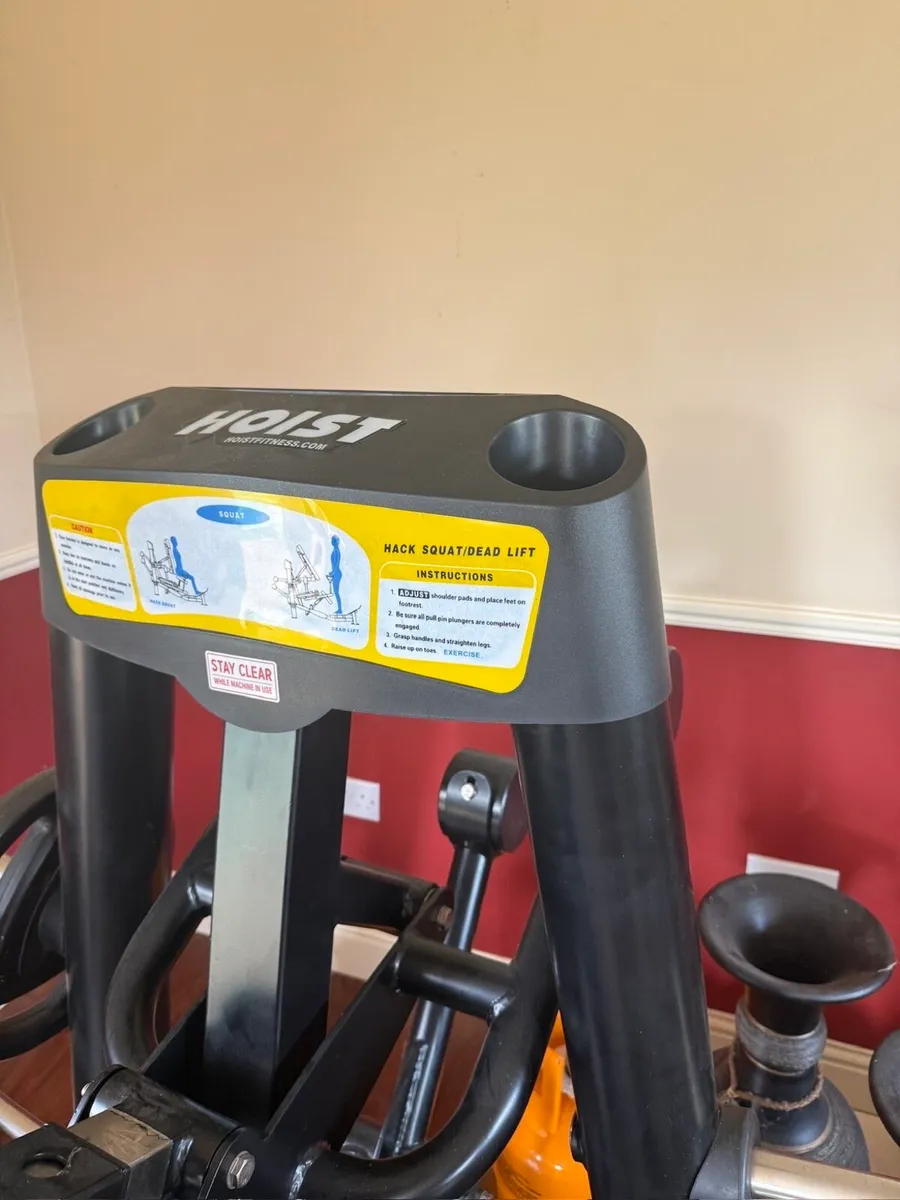 Hoist Hack squat/dead lift machine+240kg weights - Image 4