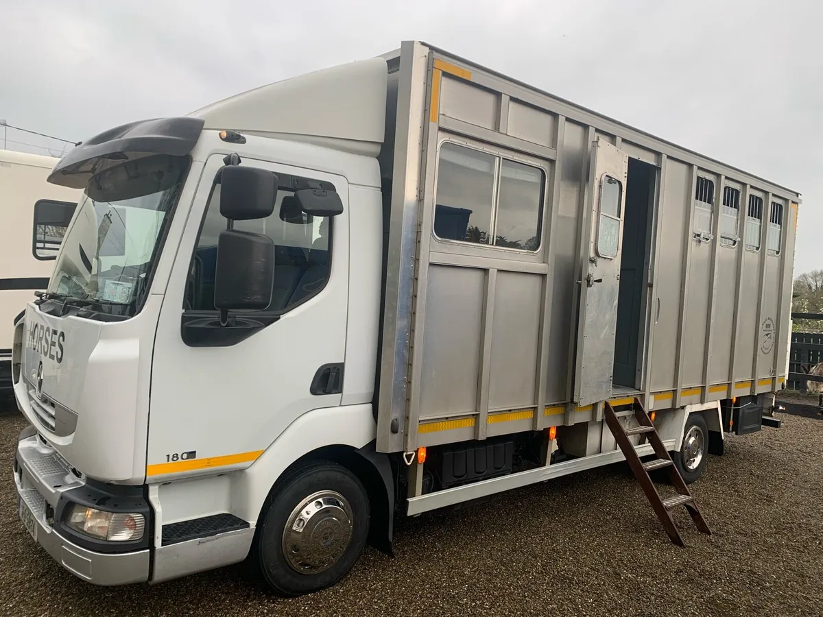 Horse truck 2011 3horse Renault Muslim - Image 1