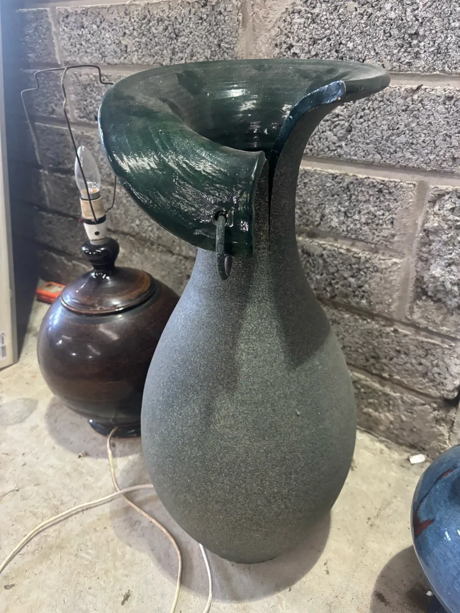Vases - Image 2