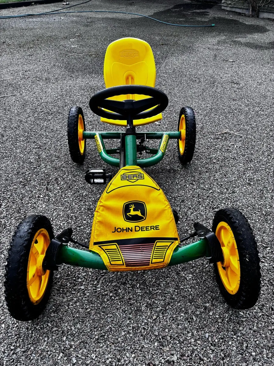 Berg buddy John Deere go cart - Image 1