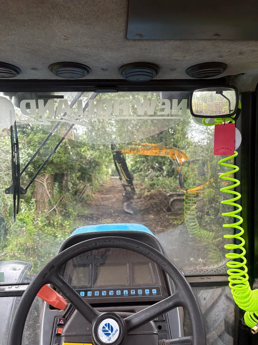 Digger hire - Image 1