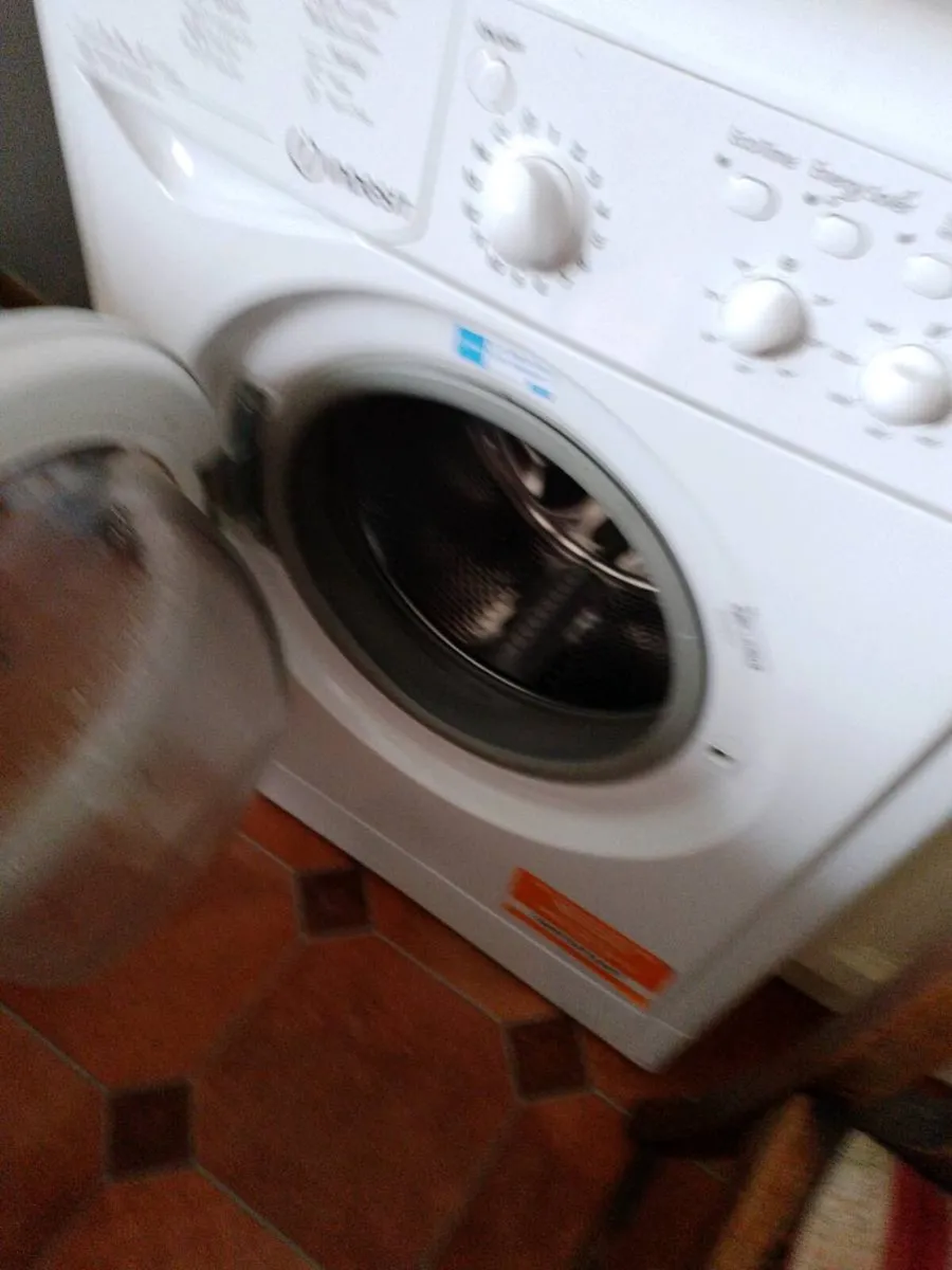 WASHING MACHINE - Image 1
