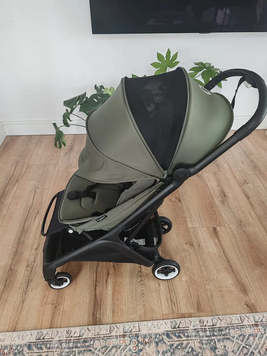 Bugaboo Butterfly Stroller – Forest Green – Very G - Image 4