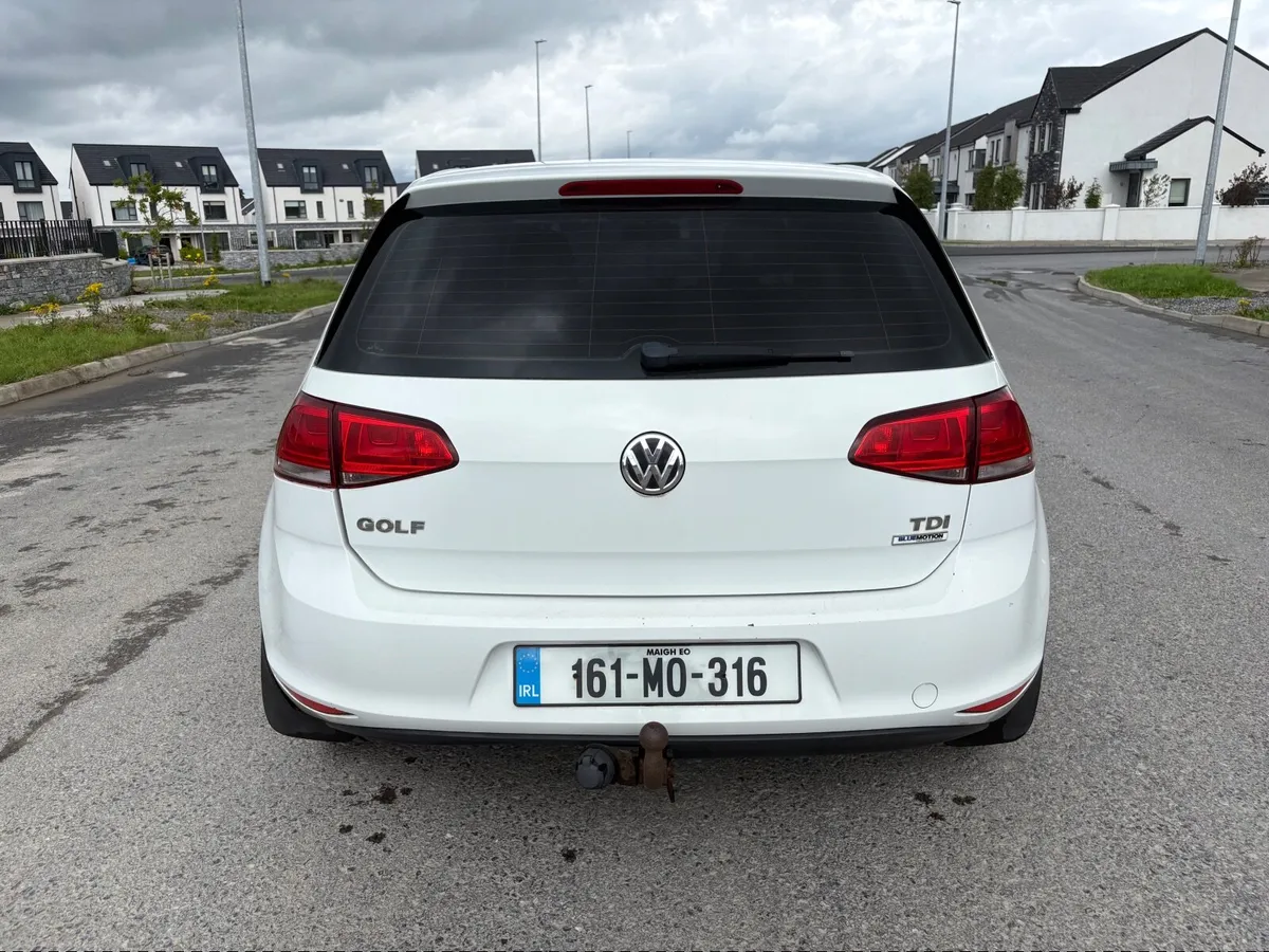 Volkswagen Golf 2016 (VAN) - Image 3