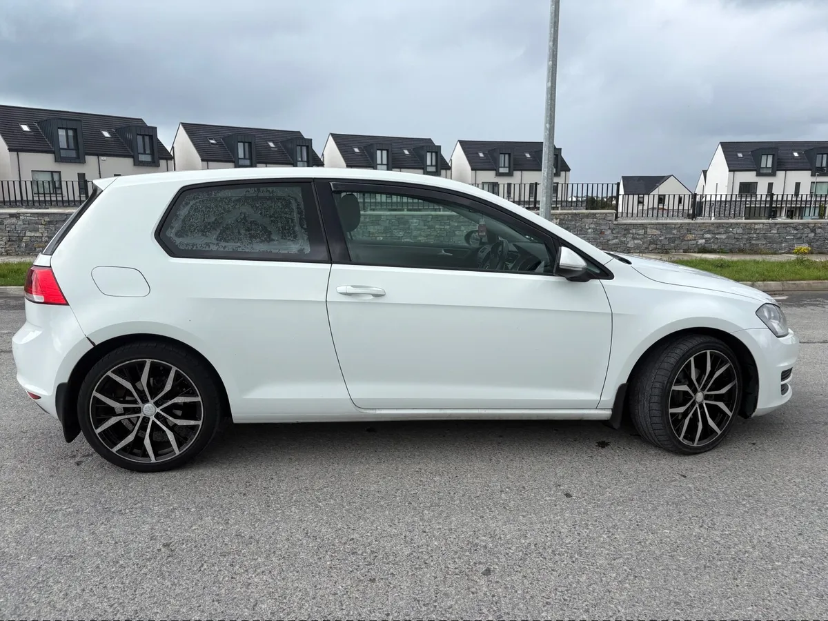 Volkswagen Golf 2016 (VAN) - Image 4
