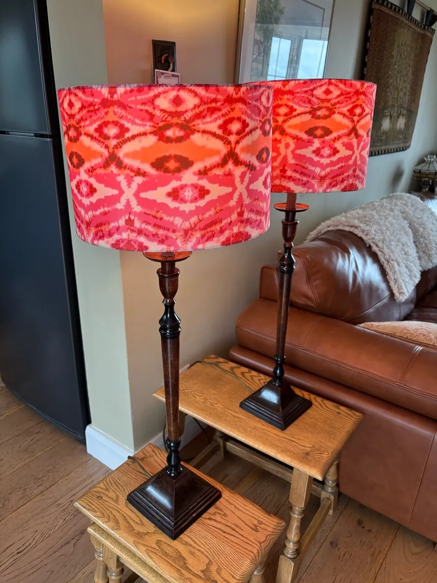 Pair standard lamps.  With shades like new - Image 3