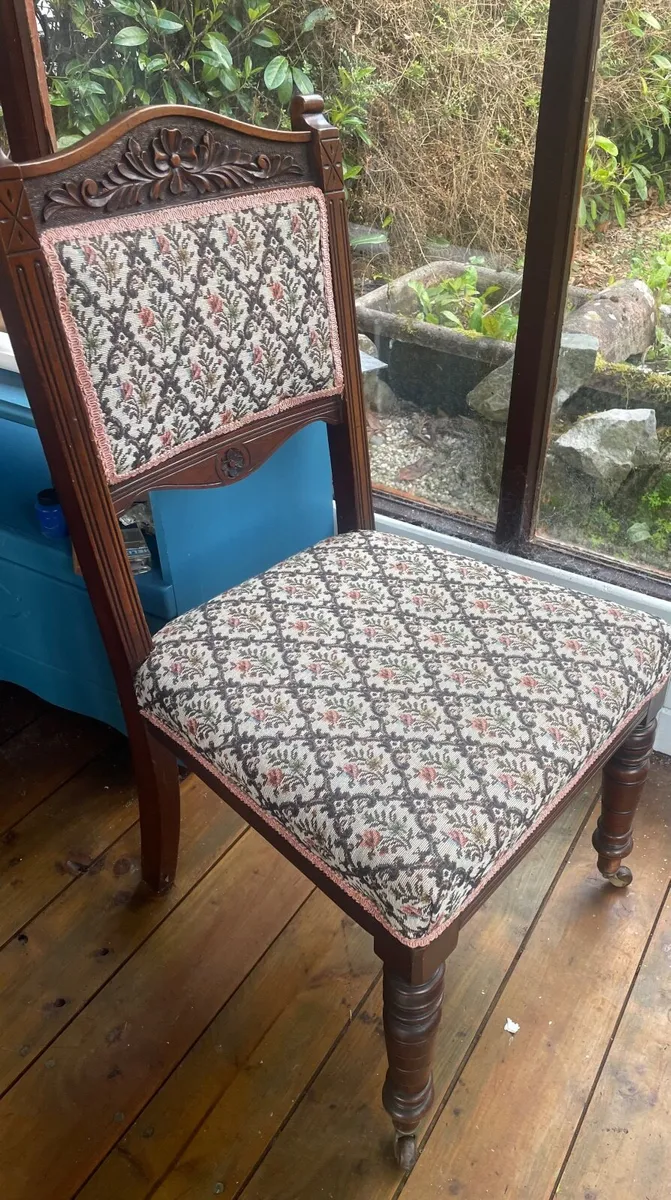 Solid wooden chairs - Image 1