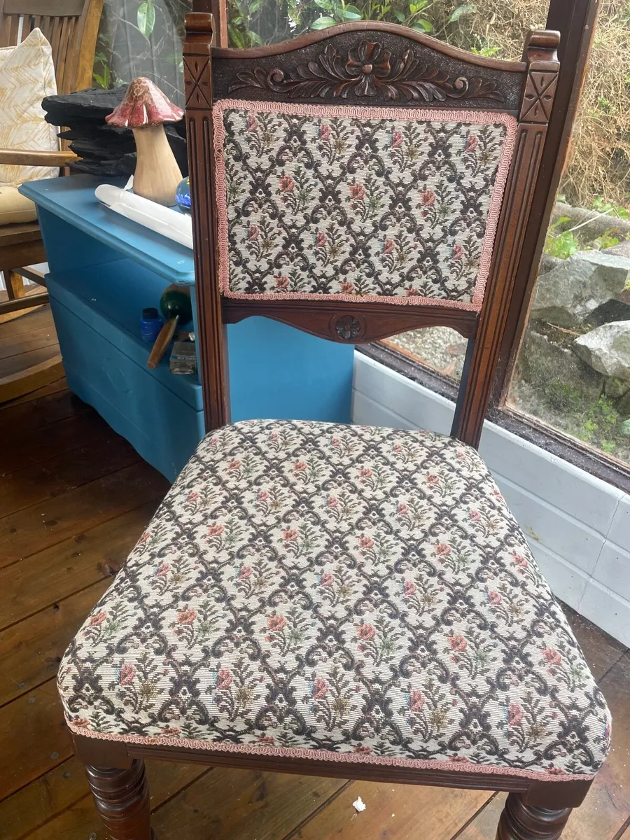 Solid wooden chairs - Image 3