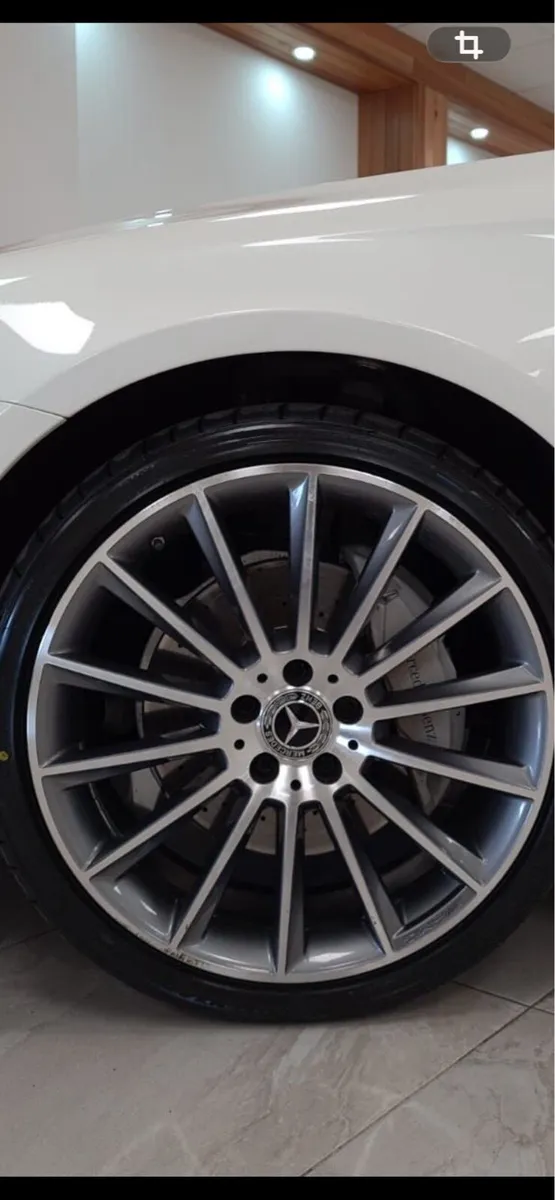 Genuine W213 AMG 20” turbine alloys