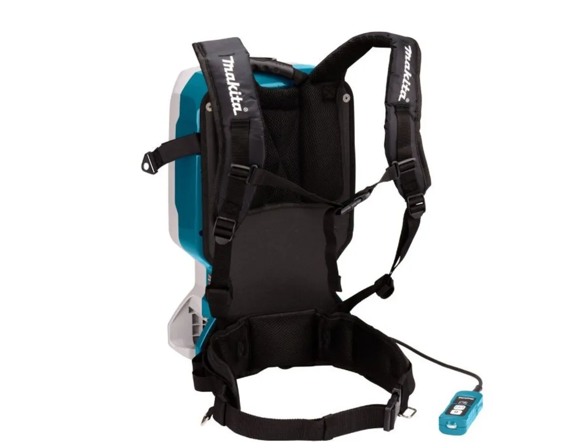 Makita DVC660Z 36v Brushless Backpack Vacuum - Image 3