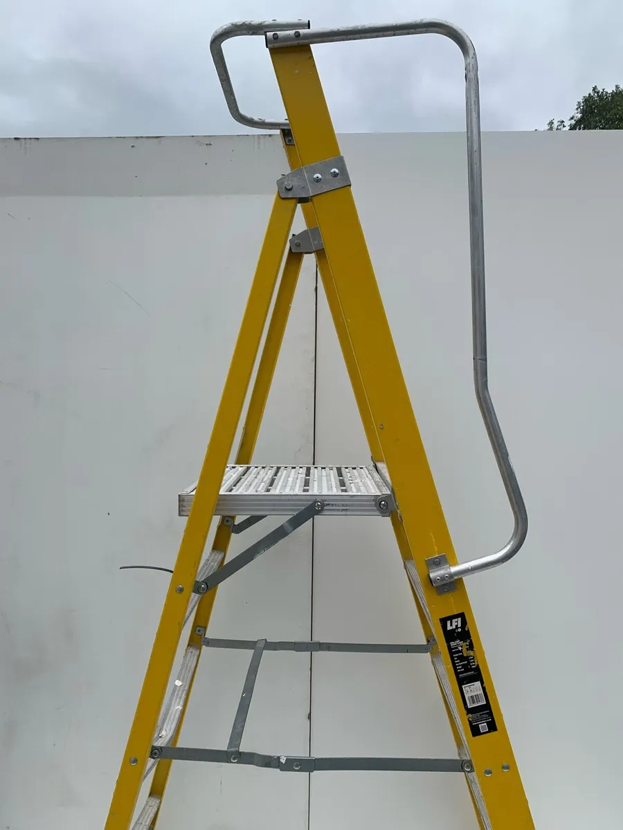 Aluminium ladder - Image 1