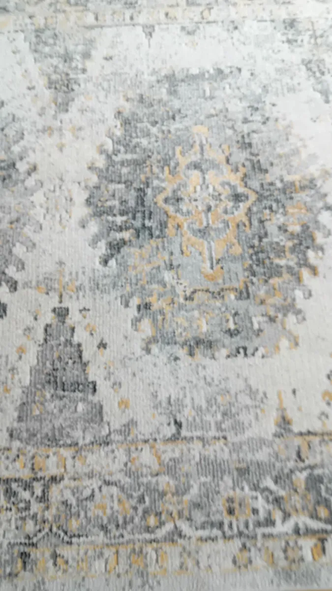 Rug - Image 1