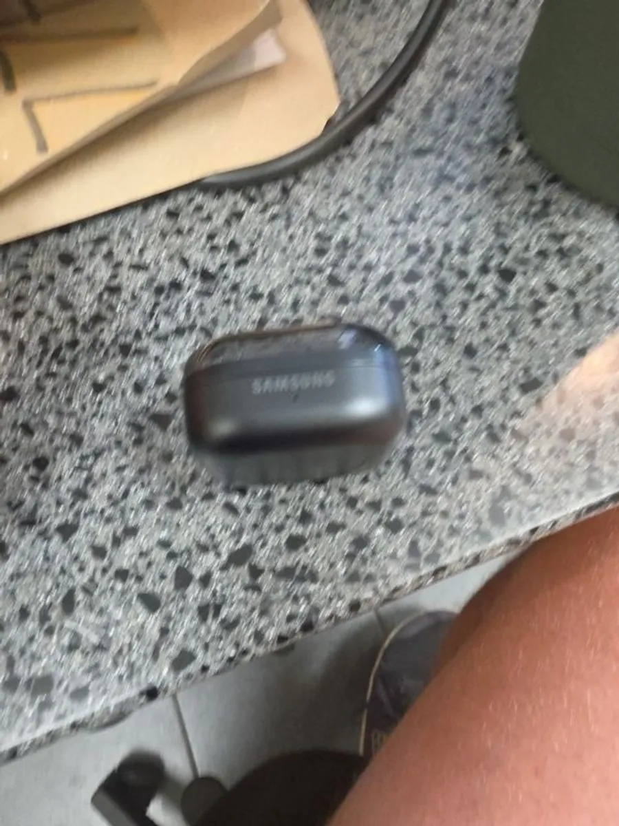 Samsung Galaxy buds pro 4 - Image 3