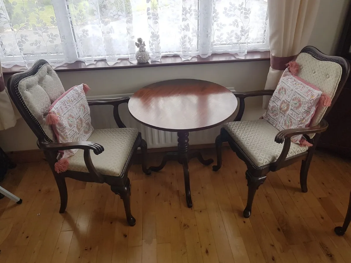 antique coffee table - Image 1