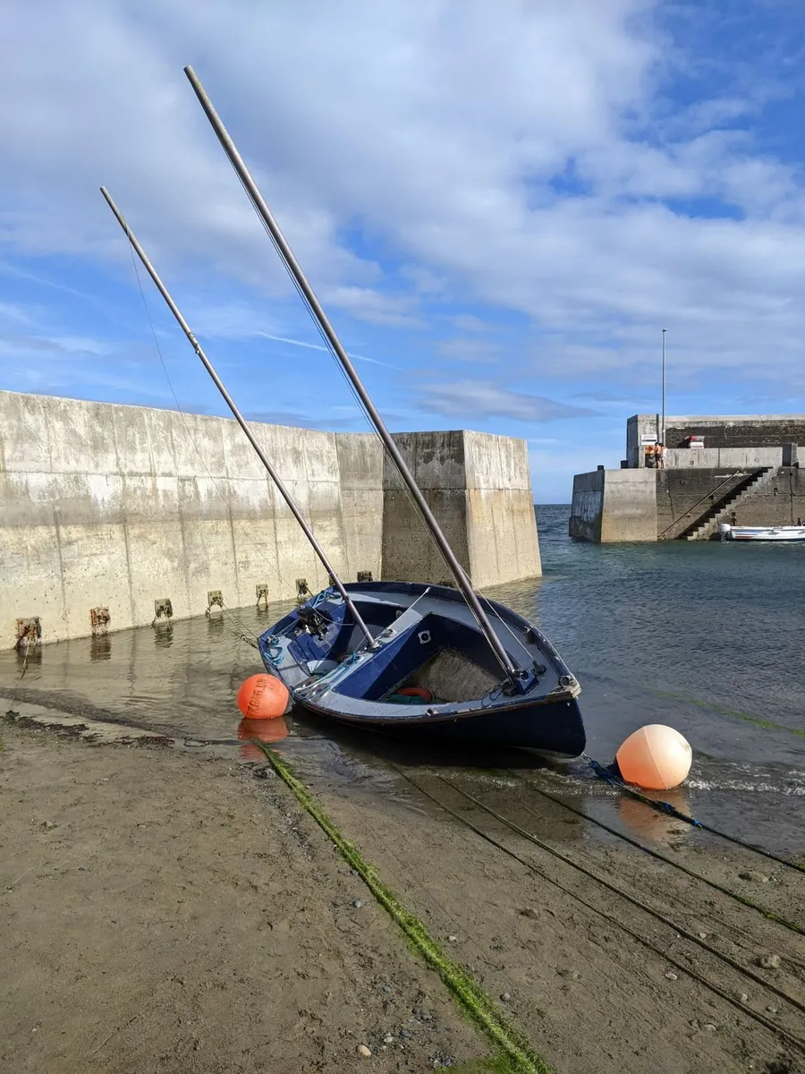Sail boat - Image 1