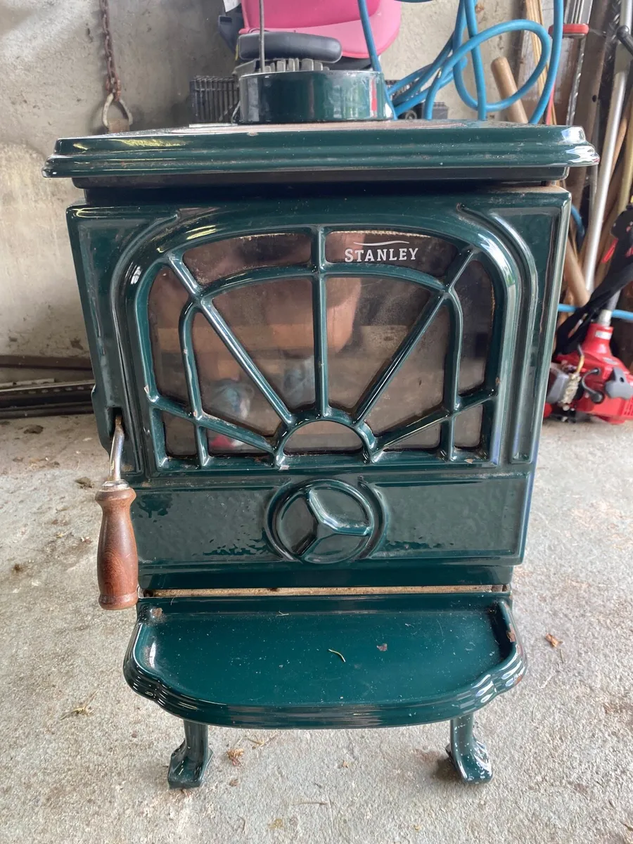 Stanley Fionn Stove - Image 1