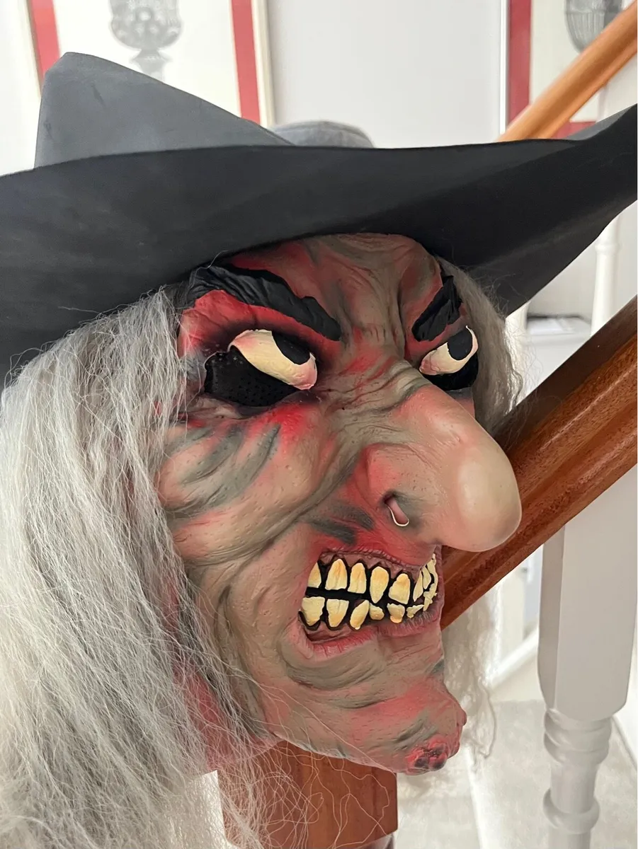 Large box of Halloween decorations - Image 3
