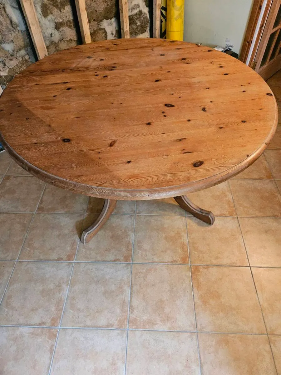 Kitchen Table - Image 2