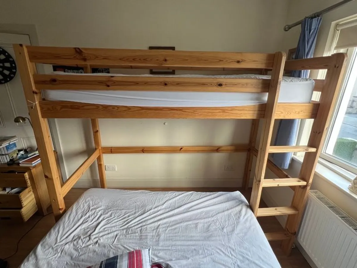 Single bunk bed for above a double or king size bed - Image 1