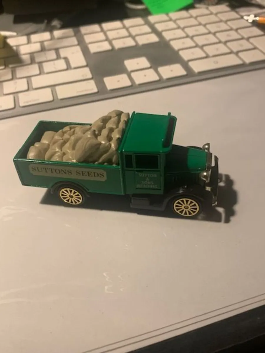 Corgi car collection - Image 4