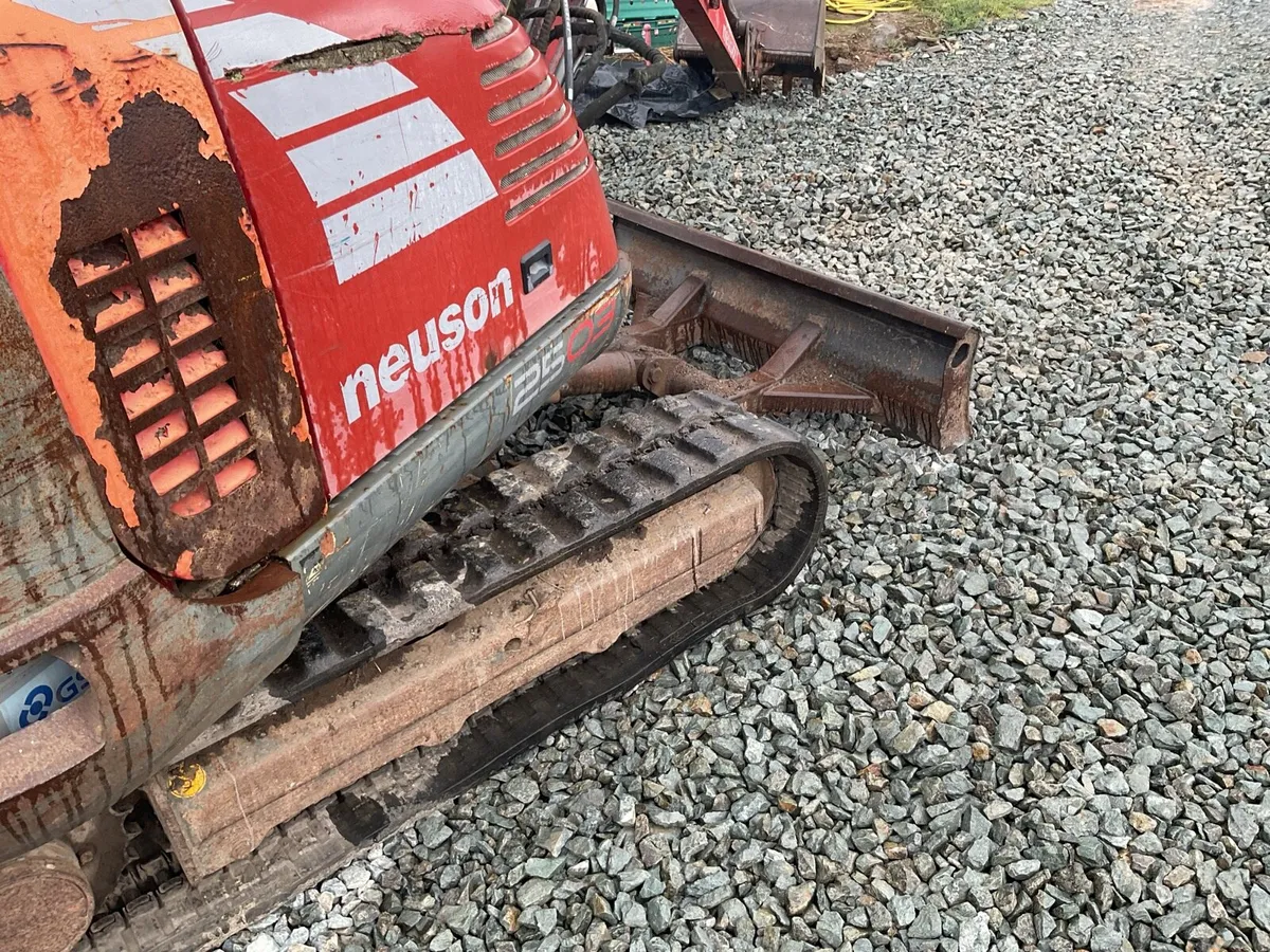 2006 Wacker Neuson 2.6 tonne digger - Image 3