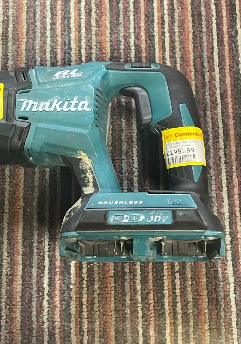 Makita DJR360 Reciprocating Saw - Image 2