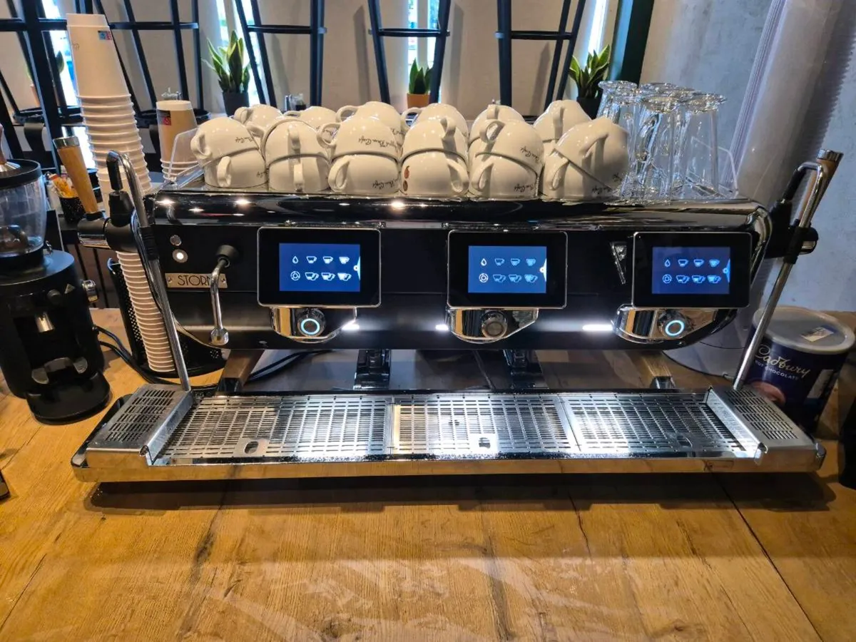 Astoria Storm Altitude 3 group coffee machine - Image 2