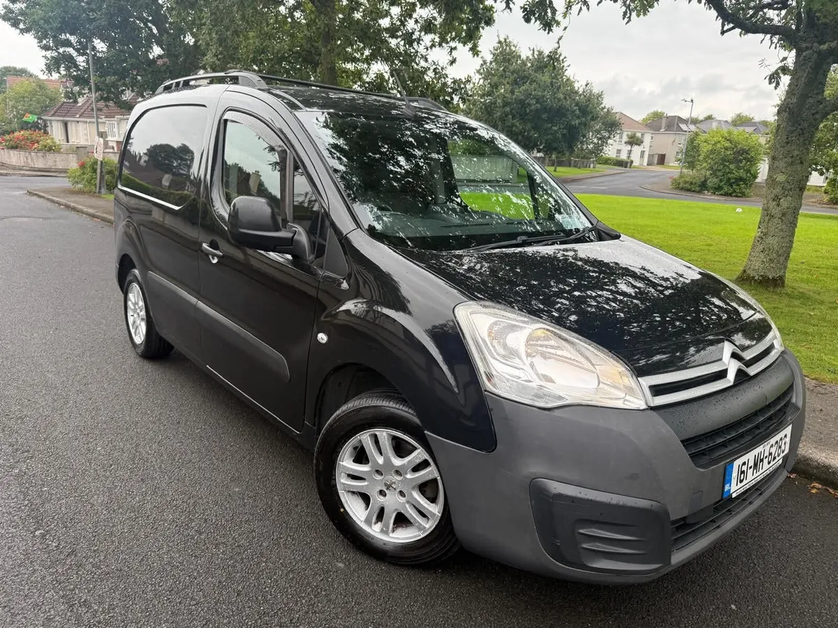 ⭐️2016 Citroen Berlingo Doe Until 2/27 Tax 10/26⭐️ - Image 1