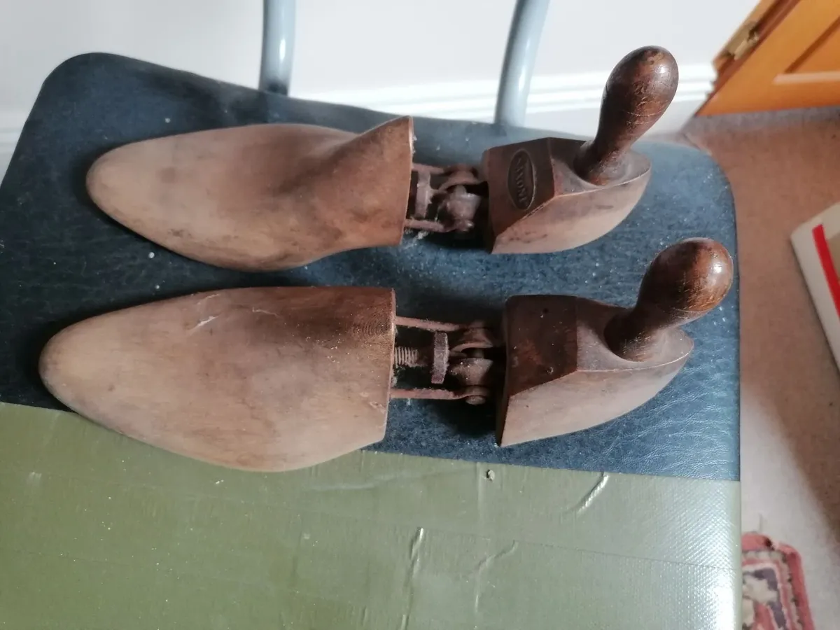 Wooden Shoe Horns - Image 2