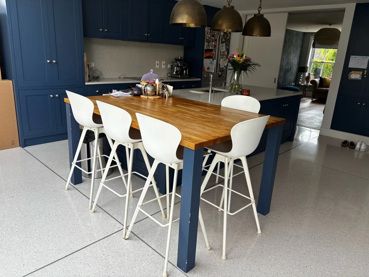 Bar Stools from BoConcept x5 white - Image 1