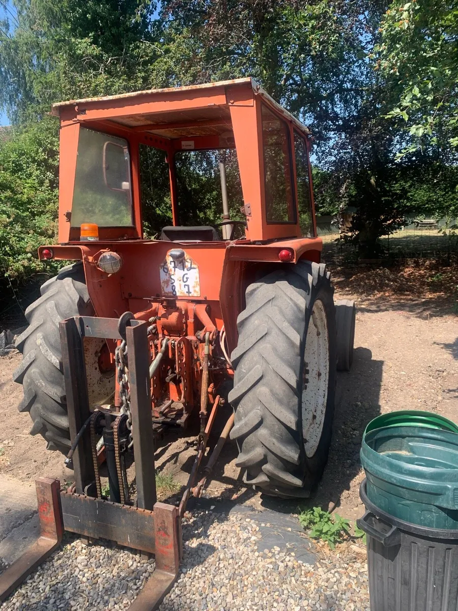 Renault Tractor - Image 2