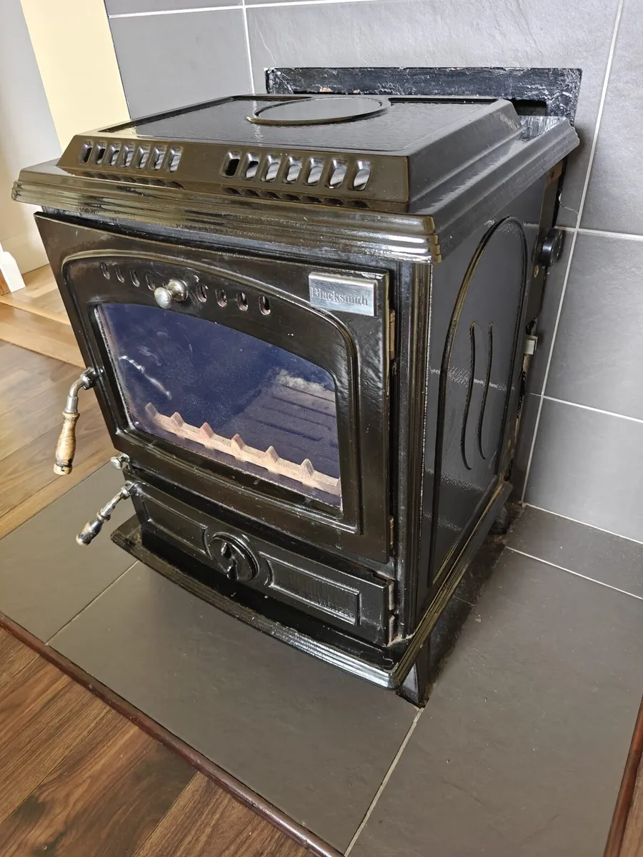Large Blacksmith backboiler Stove - Image 3