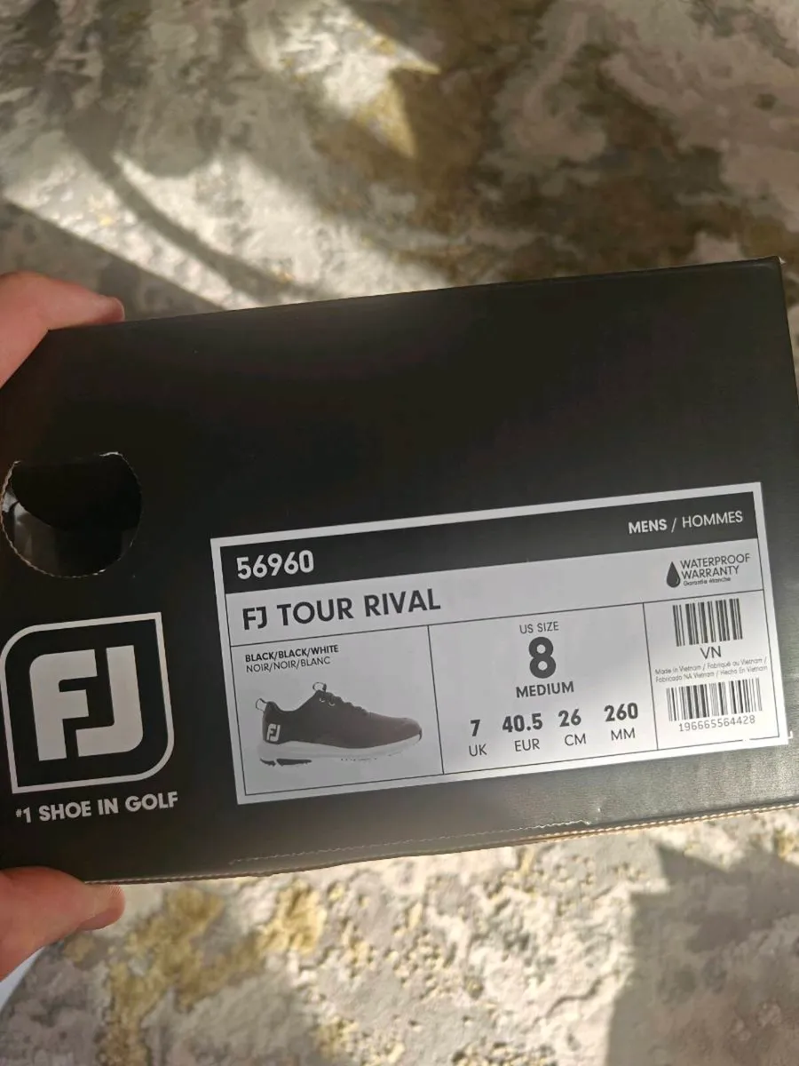 FJ Tour Rival golf shoes - New - Image 2