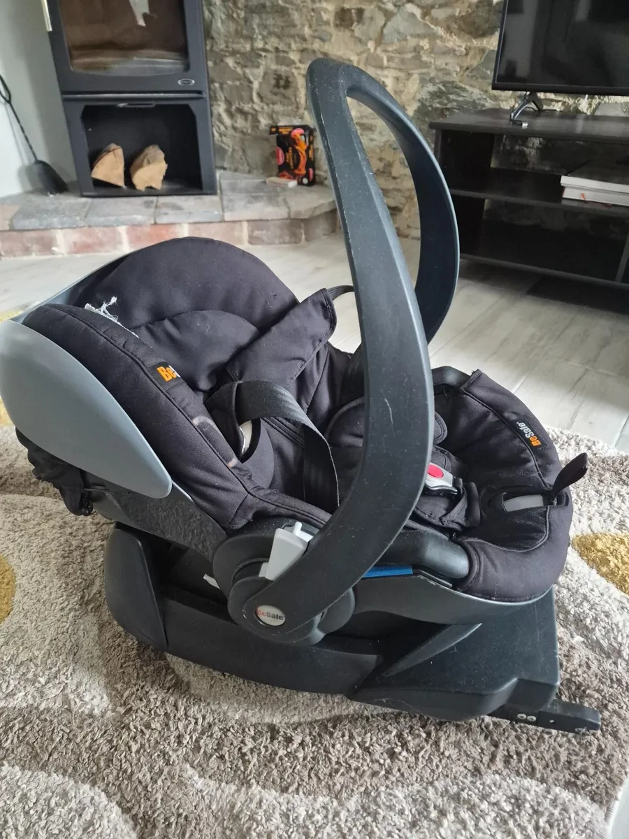 BeSafe Car Seat and Base - Image 1
